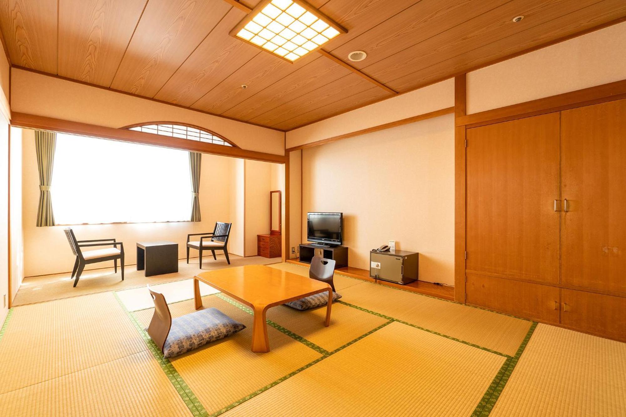 Ooedo Onsen Monogatari Aizu Hotel Exterior photo